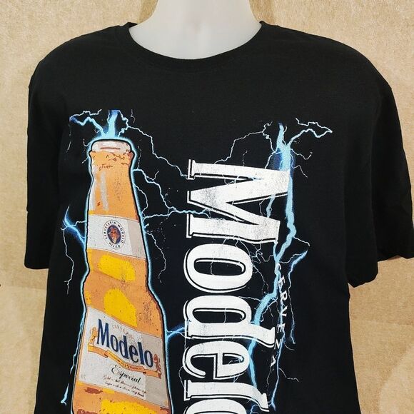 Modelo Short Sleeve Men's T-Shirt - Picture 2 of 7